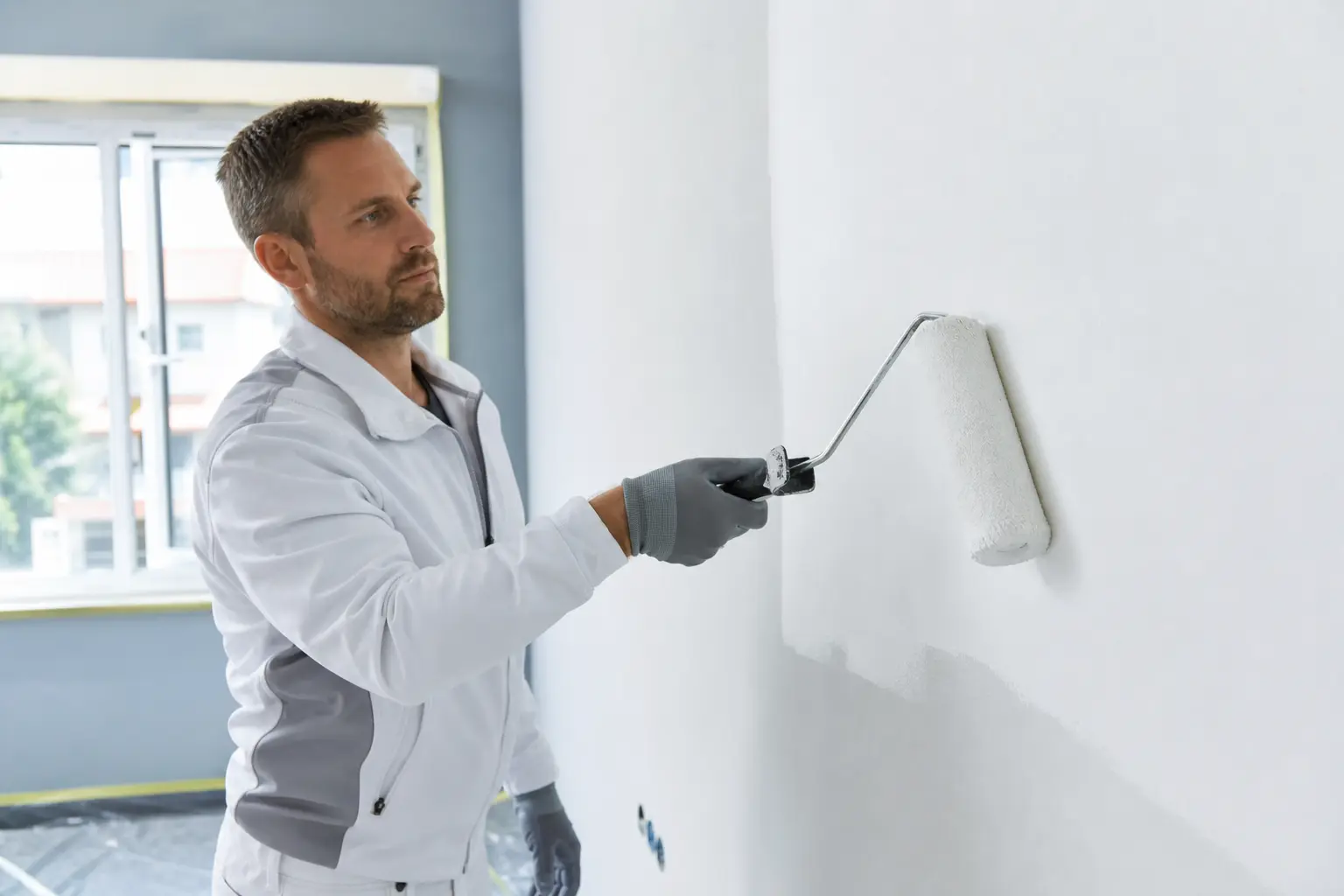 Innenfarbe ruhig und deckend auftragen